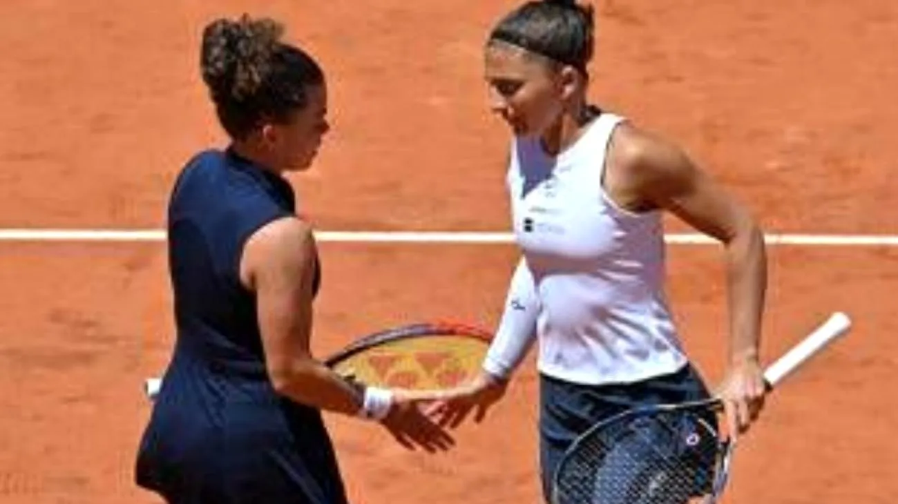 \"Hai notato questo dettaglio quando giocano Paolini ed Errani oggi? È il segreto che sta facendo impazzire gli esperti di tennis mondiale\" Fri May 16 2025 19:25:16 GMT+0000 (Coordinated Universal Time)"